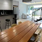 Casa Na Zona Sul De Porto Alegre